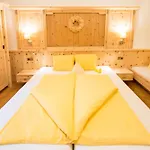 Apartament Aparthaus Hubertus *