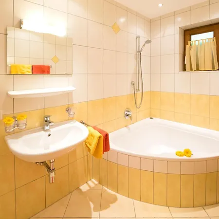 Aparthaus Hubertus Apartament Alpbach