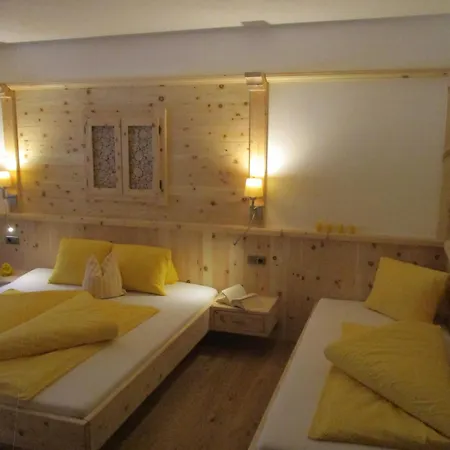 Aparthaus Hubertus Apartment *