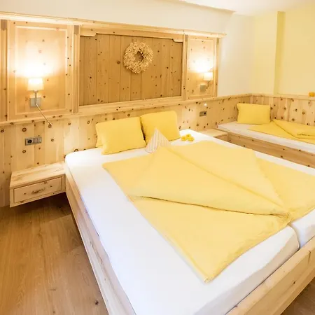 Apartment Aparthaus Hubertus Alpbach