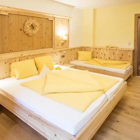 Aparthaus Hubertus Apartamento *